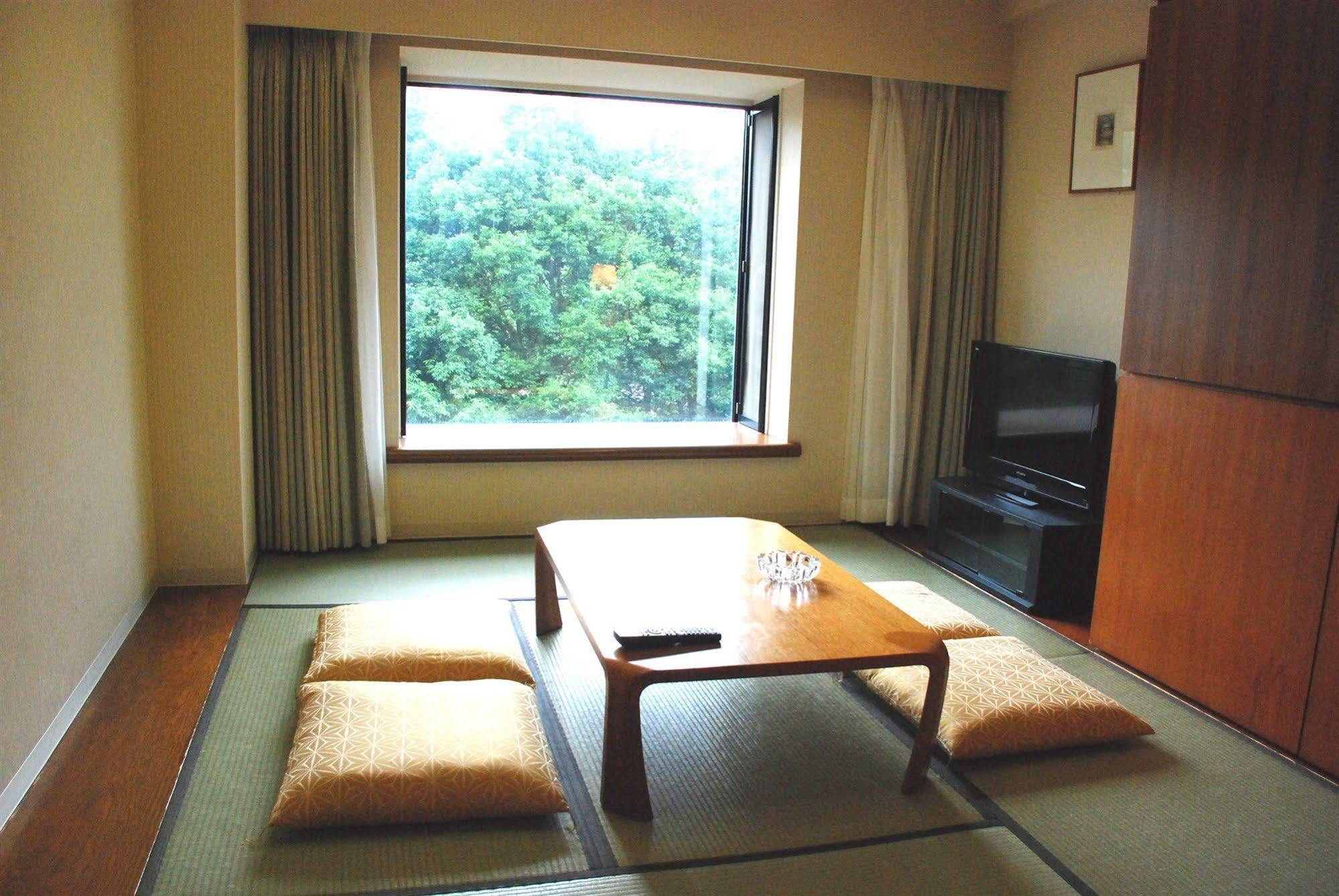 Resorpia Hakone Hotel Bagian luar foto